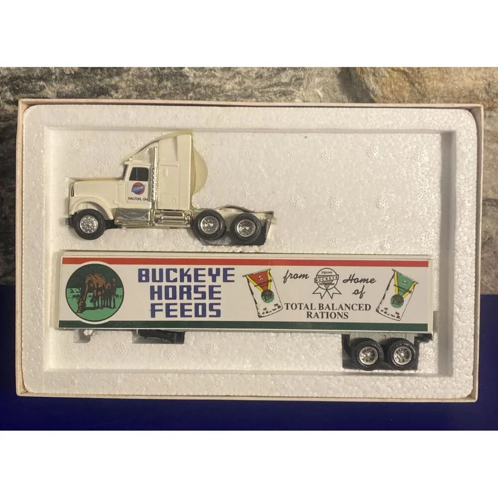 ERTL 1/64 Diecast